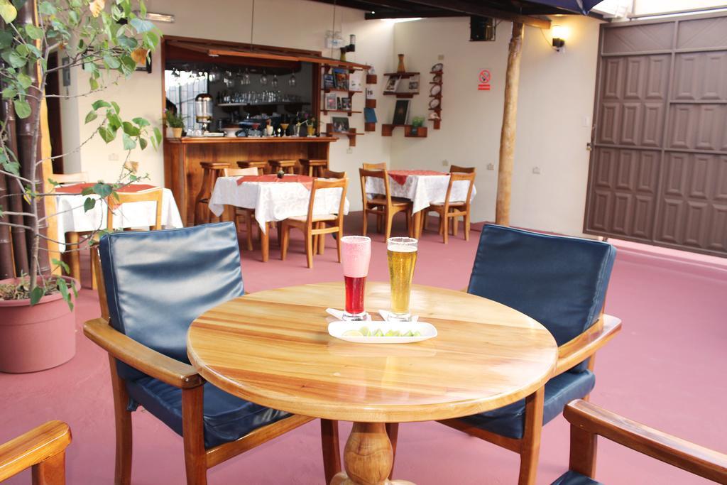 Hotel Del Sol Galapagos 푸에르토아요라 외부 사진