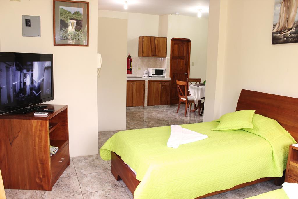 Hotel Del Sol Galapagos 푸에르토아요라 객실 사진