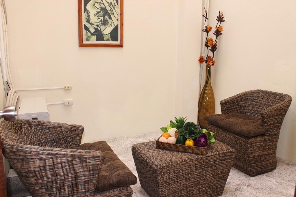 Hotel Del Sol Galapagos 푸에르토아요라 객실 사진