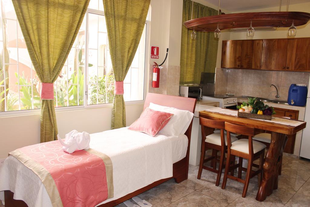 Hotel Del Sol Galapagos 푸에르토아요라 객실 사진