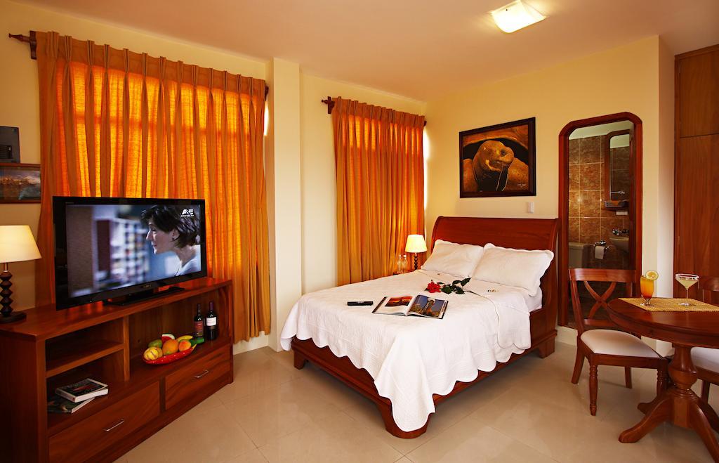 Hotel Del Sol Galapagos 푸에르토아요라 외부 사진