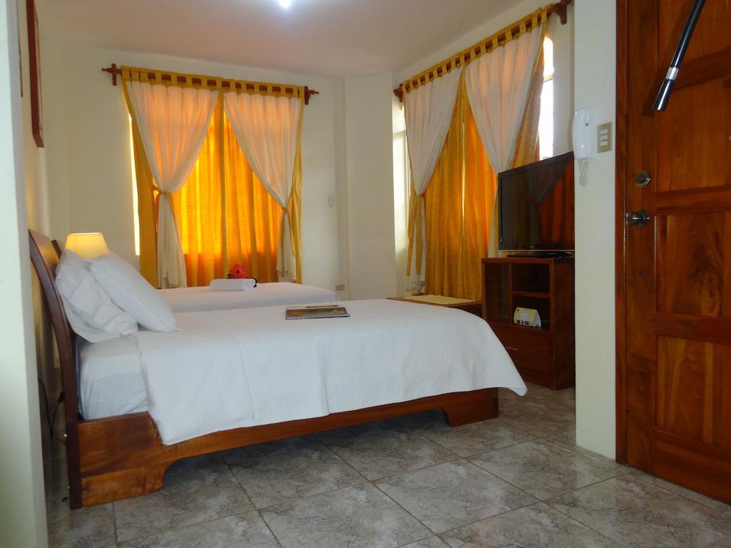 Hotel Del Sol Galapagos 푸에르토아요라 외부 사진